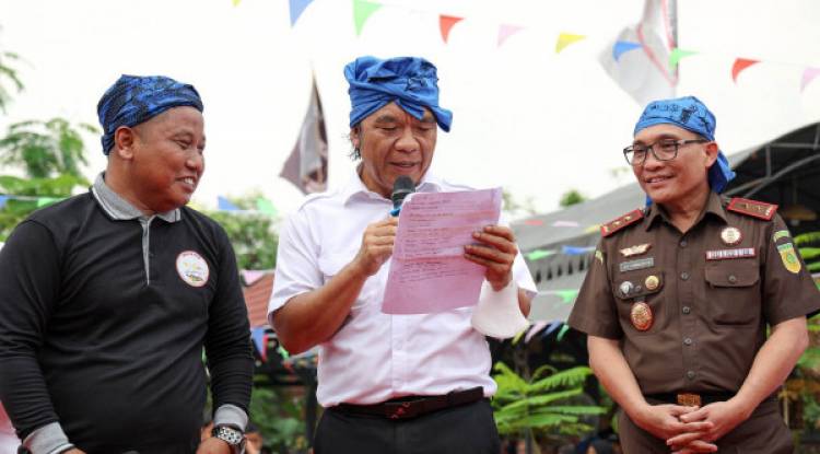 Hadiri Festival Cikande 2022, Pj Gubernur Banten Al Muktabar : Pemerintah Dukung Pengembangan Seni Budaya