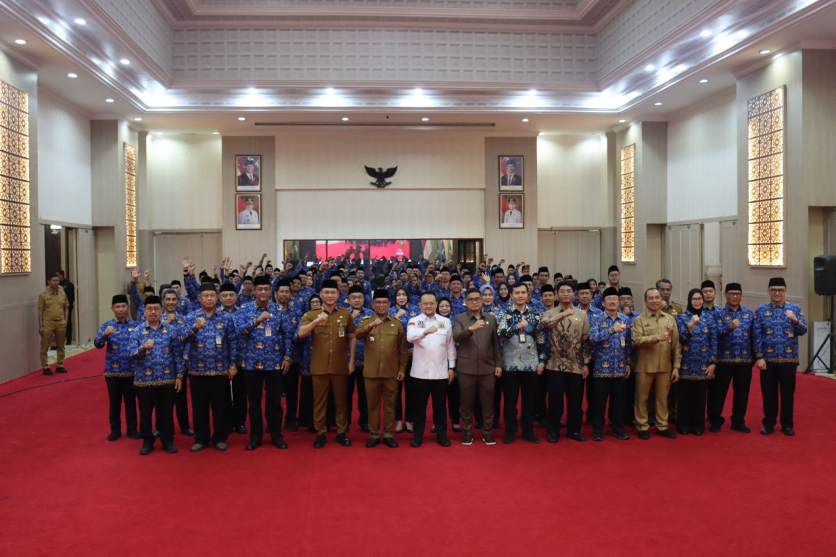 Penyerahan SK Pengangkatan PPPK Tahap II Formasi 2024