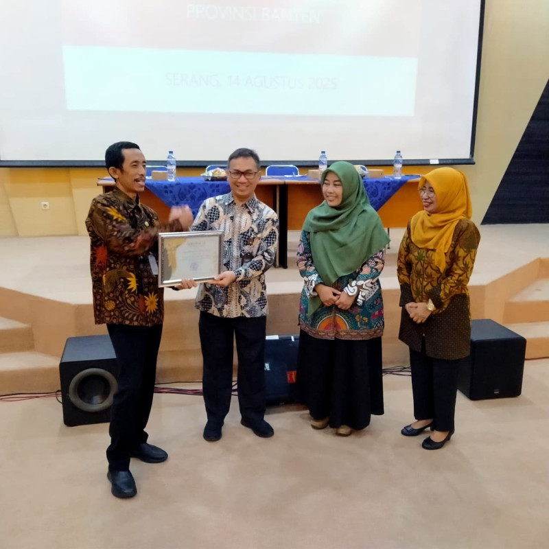 Tiga Arsiparis Muda Raih Penghargaan Berkinerja Terbaik Tahun 2024 di Lingkup Pemprov Banten