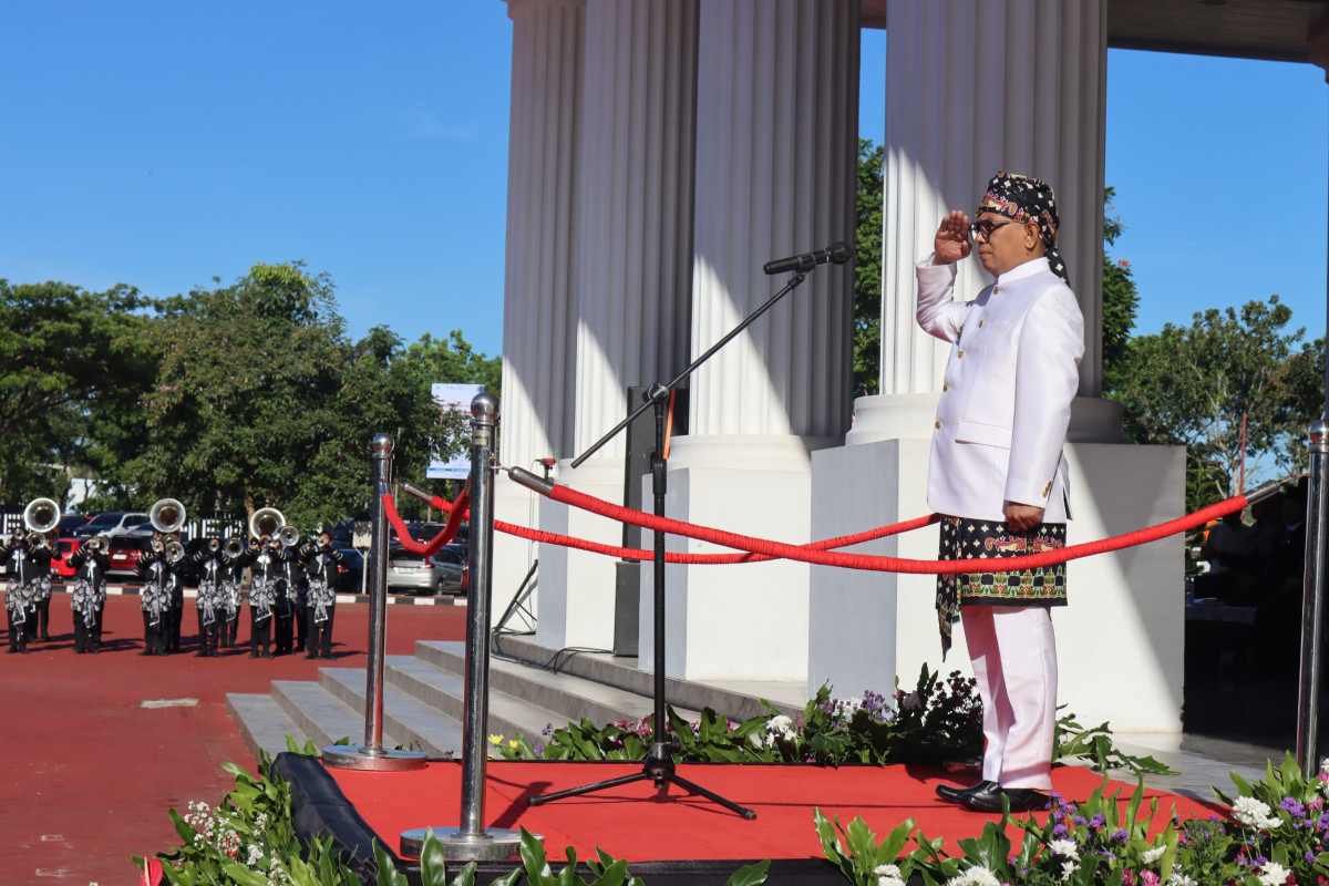 Upacara Hari Ulang Tahun Ke-25 Provinsi Banten